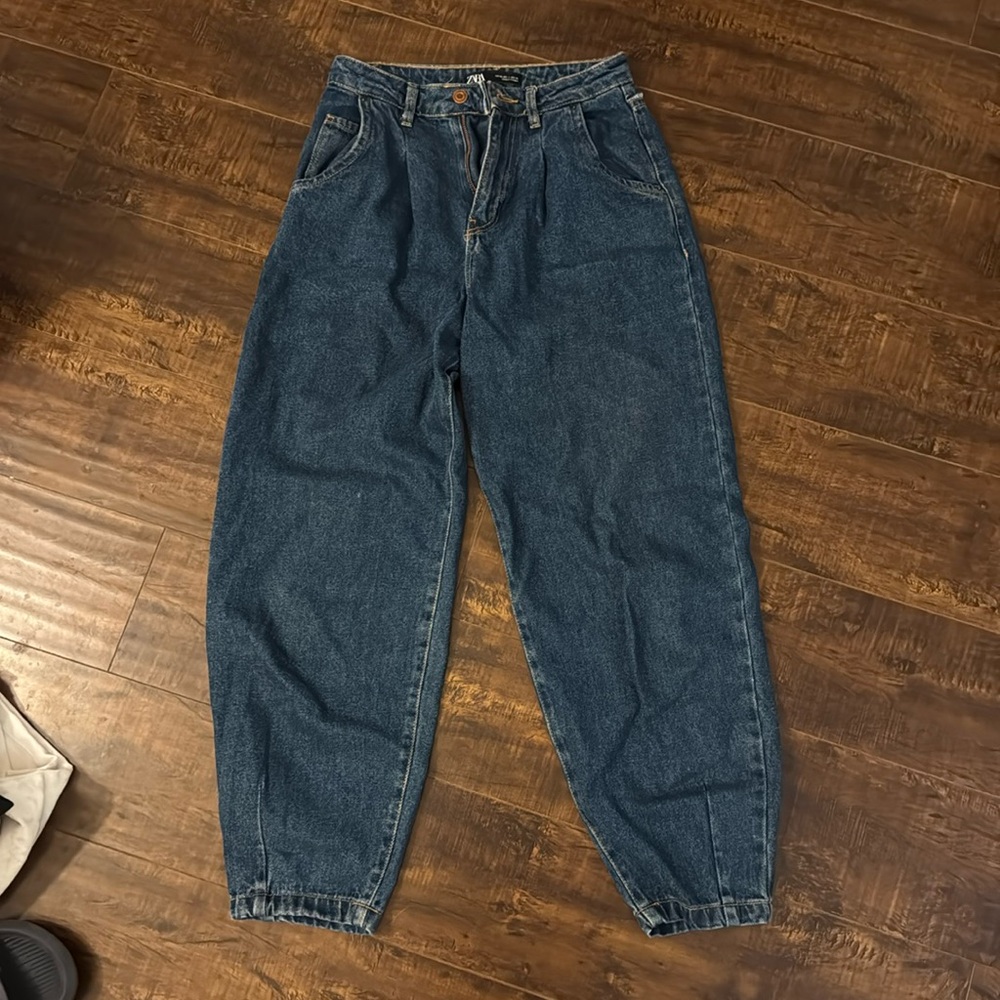 Zara barrel leg jeans size USA 2